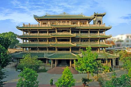 Nhân sự Trung tâm Phiên dịch Anh - Việt Phật học nhiệm kỳ VIII (2017-2022)